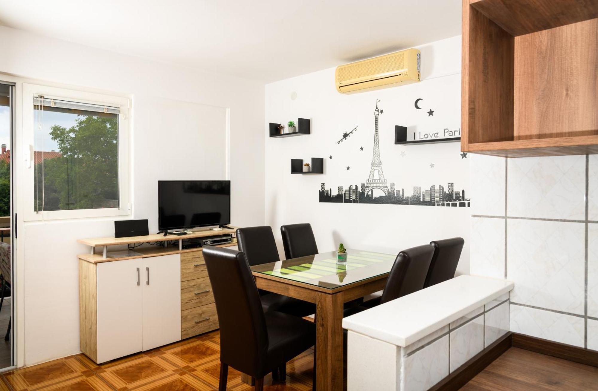 Emina Apartment Vodice