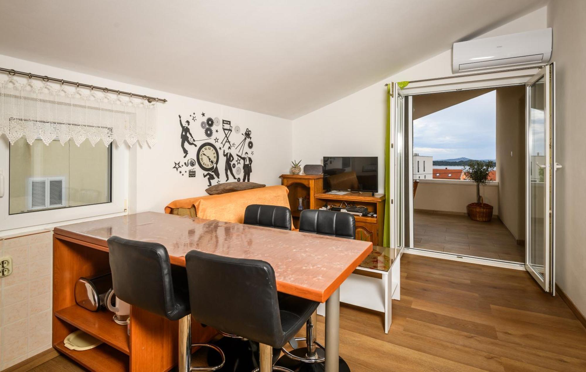 Emina Apartment