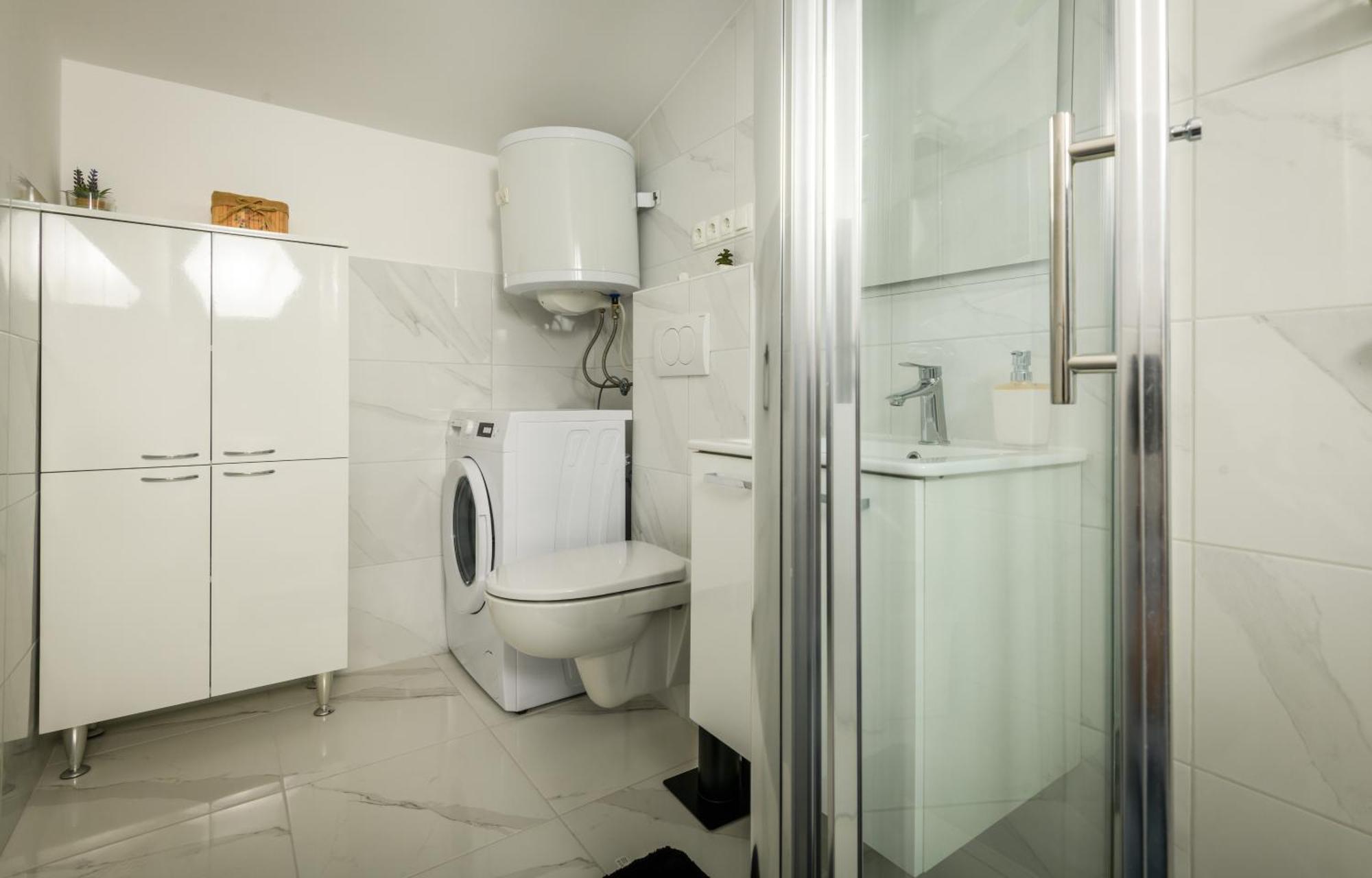 Emina Apartment Vodice