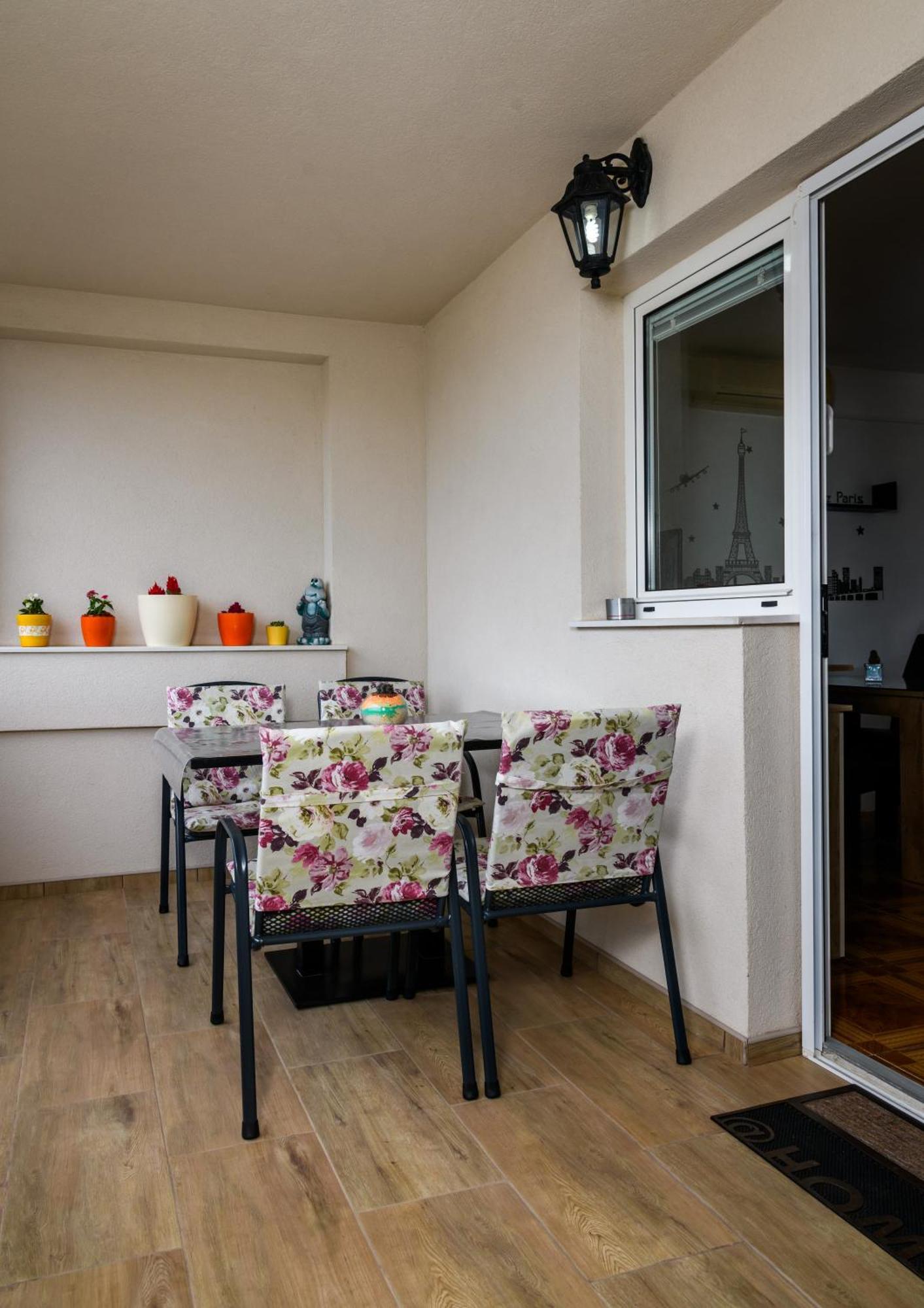 Apartment Emina Vodice