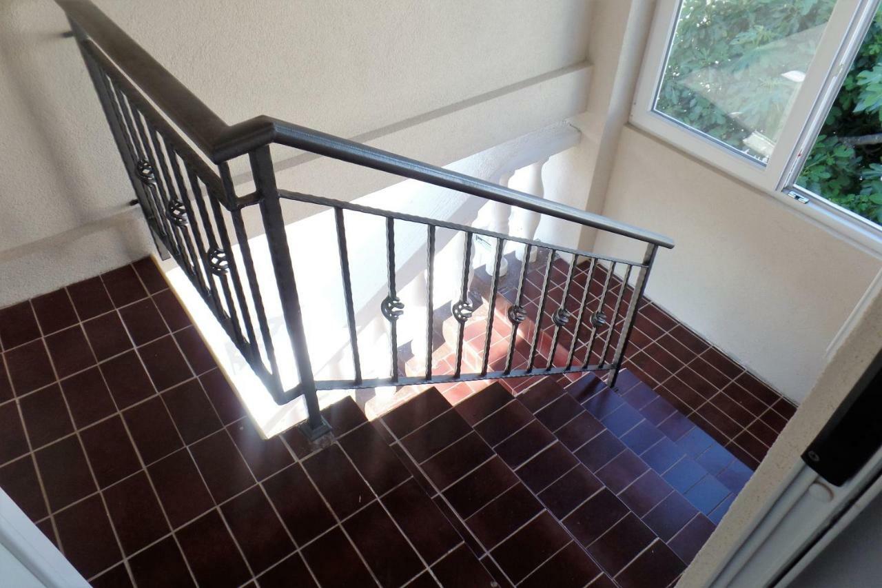 Apartment Emina Vodice